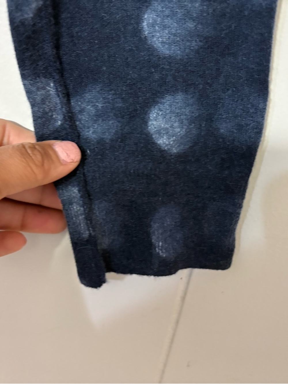 Zadig & Voltaire Anouk Cashmere Dot Sweater Navy Polka Dot Size L Lightweight - Picture 6 of 11